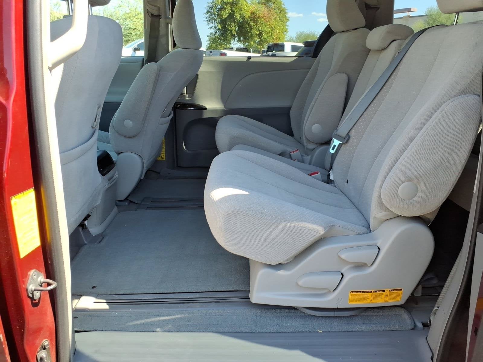 2013 Toyota Sienna LE AAS