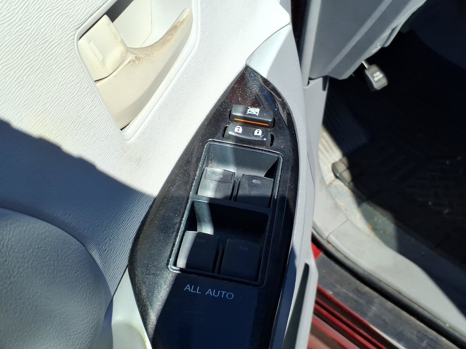 2013 Toyota Sienna LE AAS