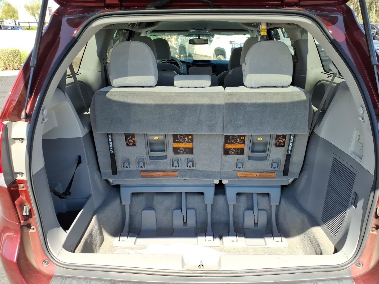 2013 Toyota Sienna LE AAS