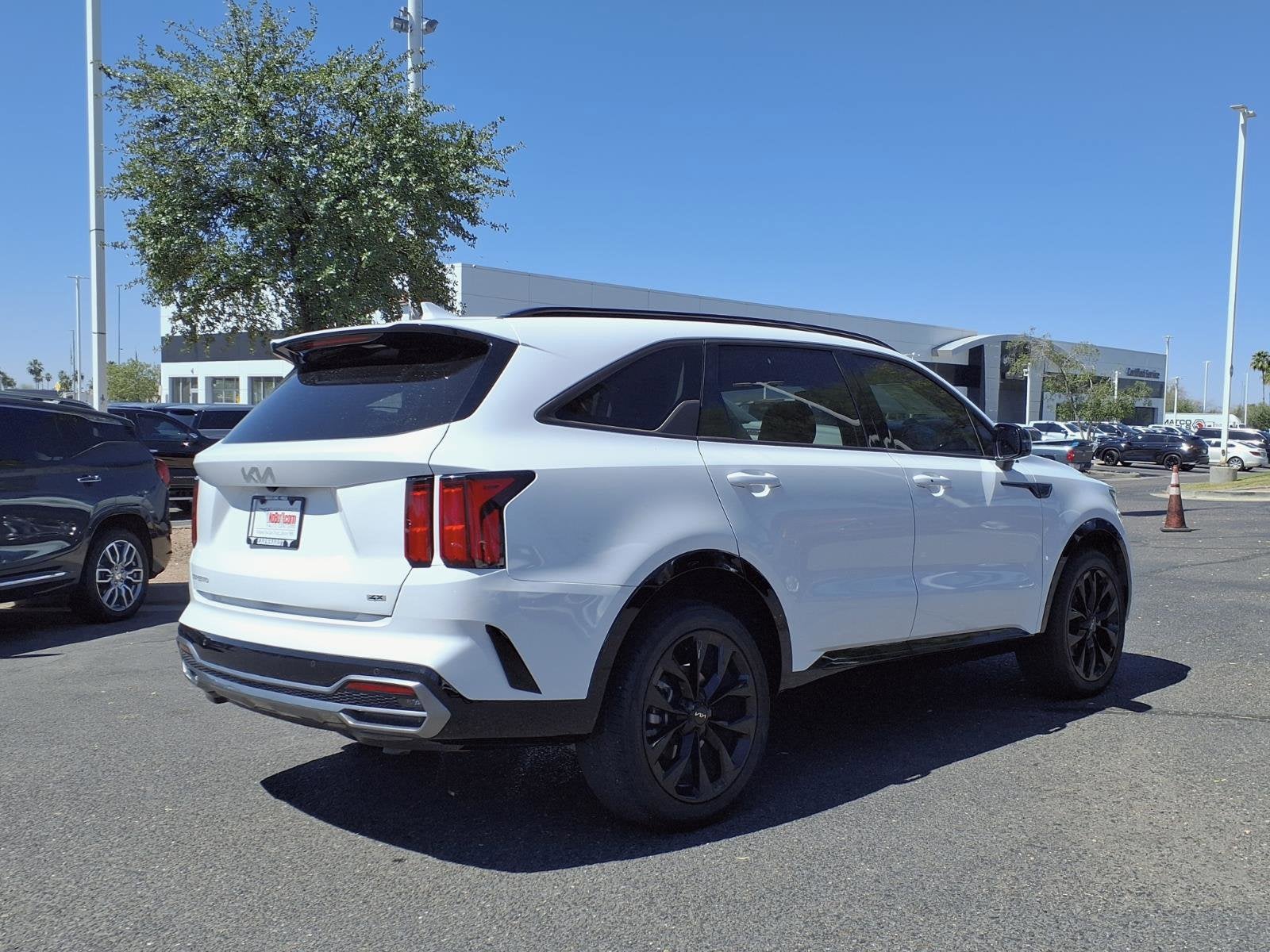 2023 Kia Sorento SX