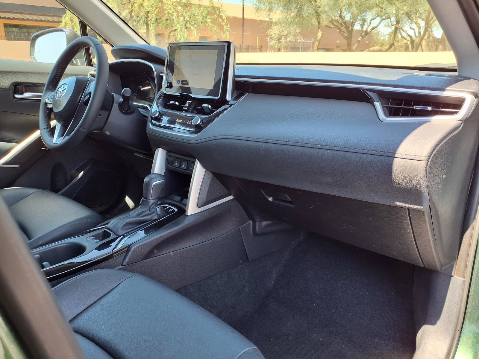 2025 Toyota Corolla Cross XLE