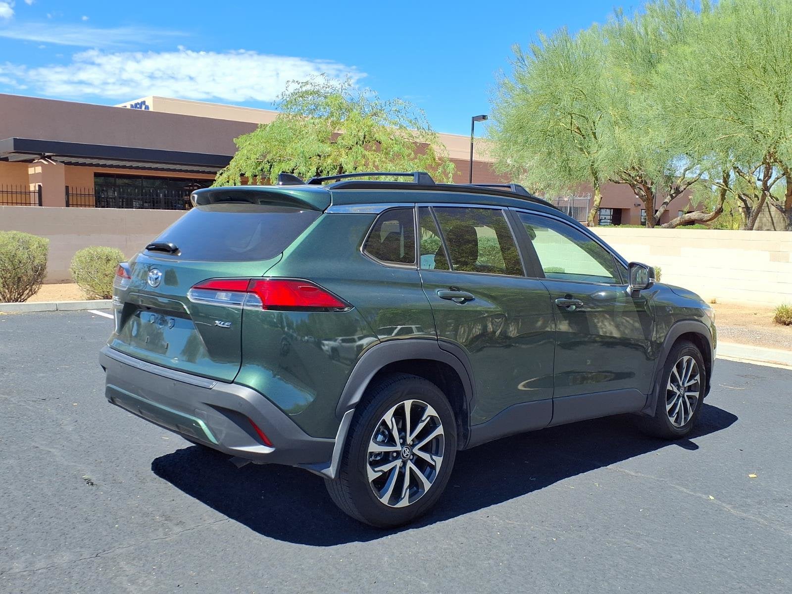 2025 Toyota Corolla Cross XLE
