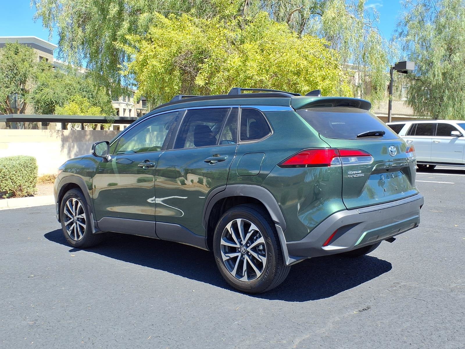 2025 Toyota Corolla Cross XLE