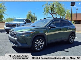 2025 Toyota Corolla Cross XLE