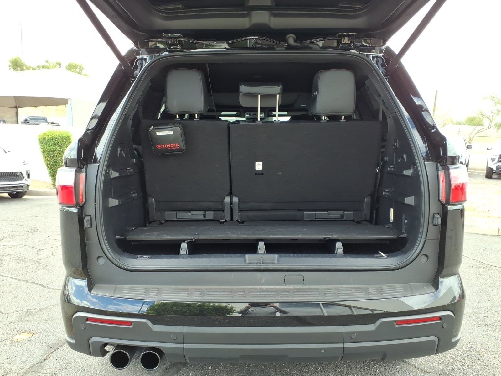 2025 Toyota Sequoia SR5