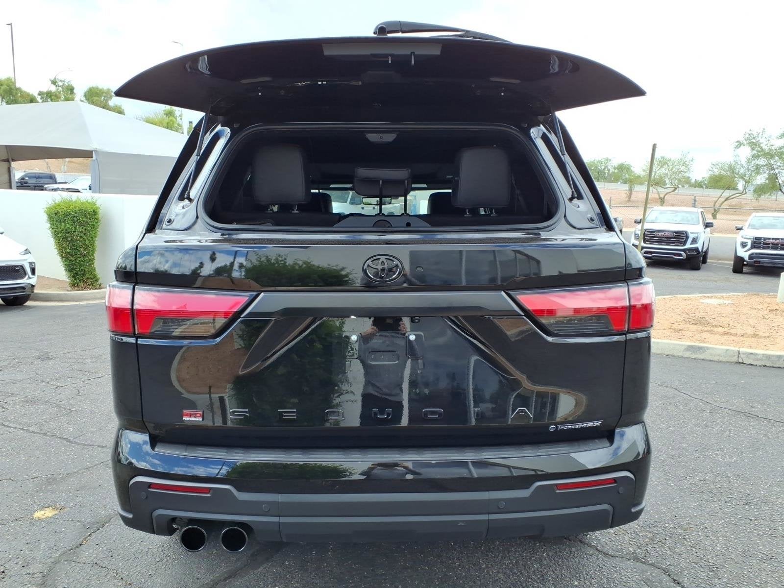 2025 Toyota Sequoia SR5