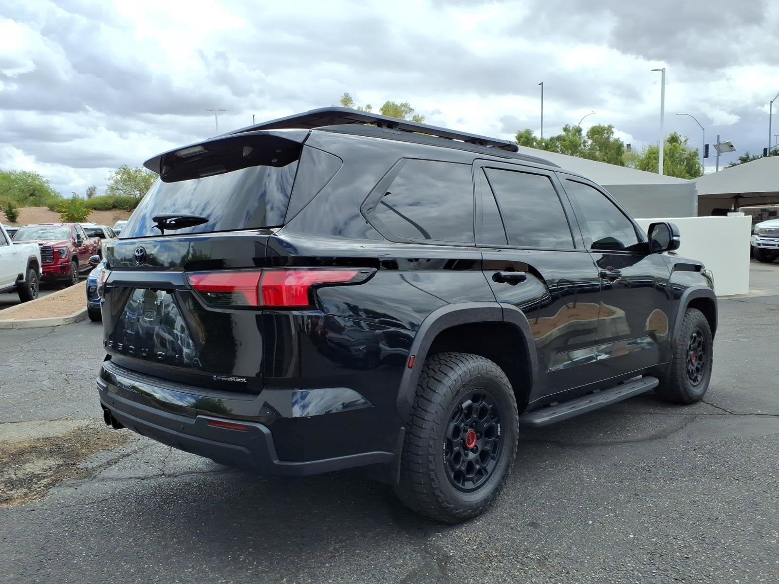 2025 Toyota Sequoia SR5