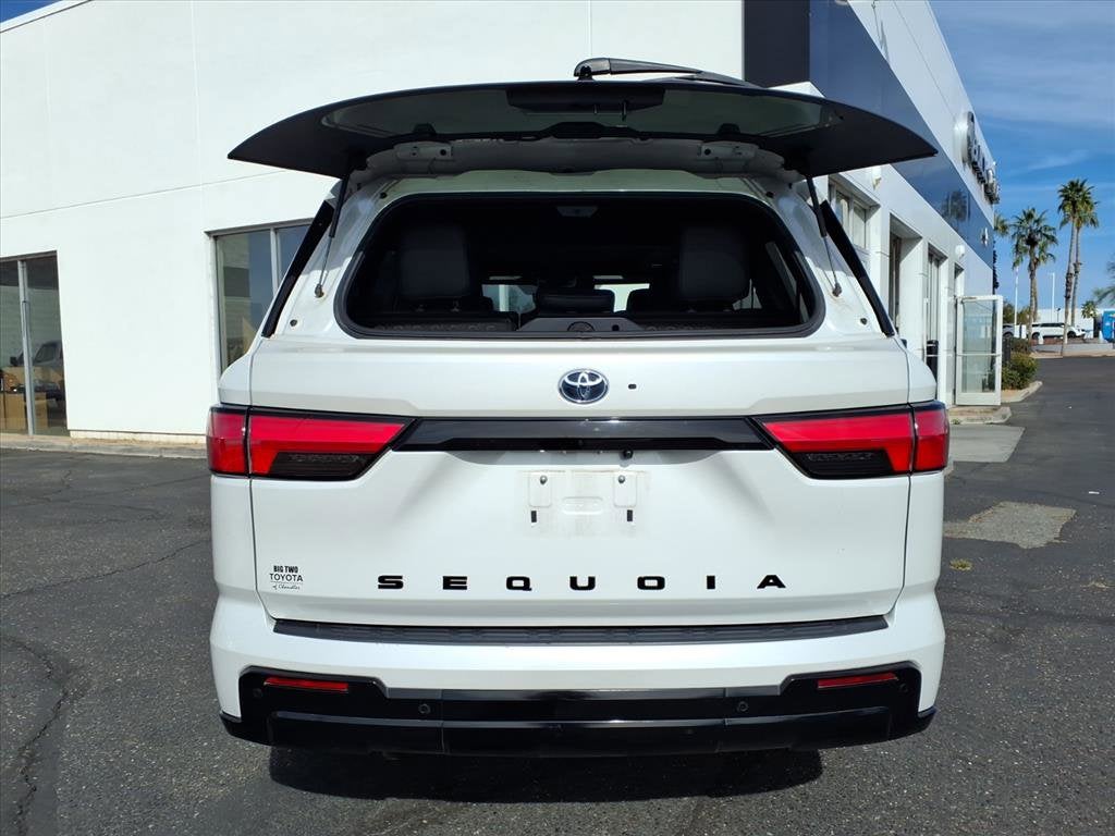 2023 Toyota Sequoia SR5
