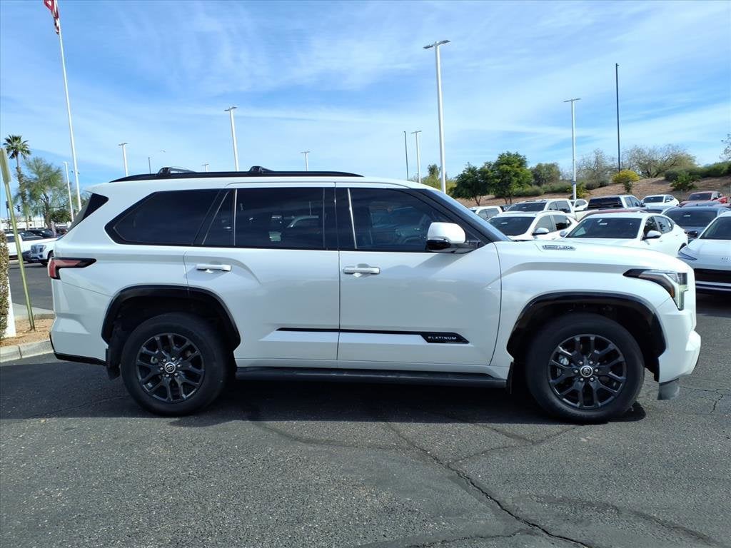 2023 Toyota Sequoia SR5