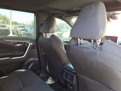 2024 Toyota RAV4 Hybrid SE