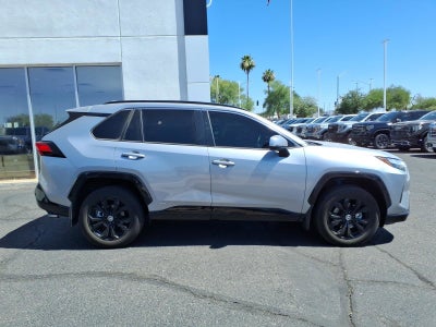 2024 Toyota RAV4 Hybrid SE