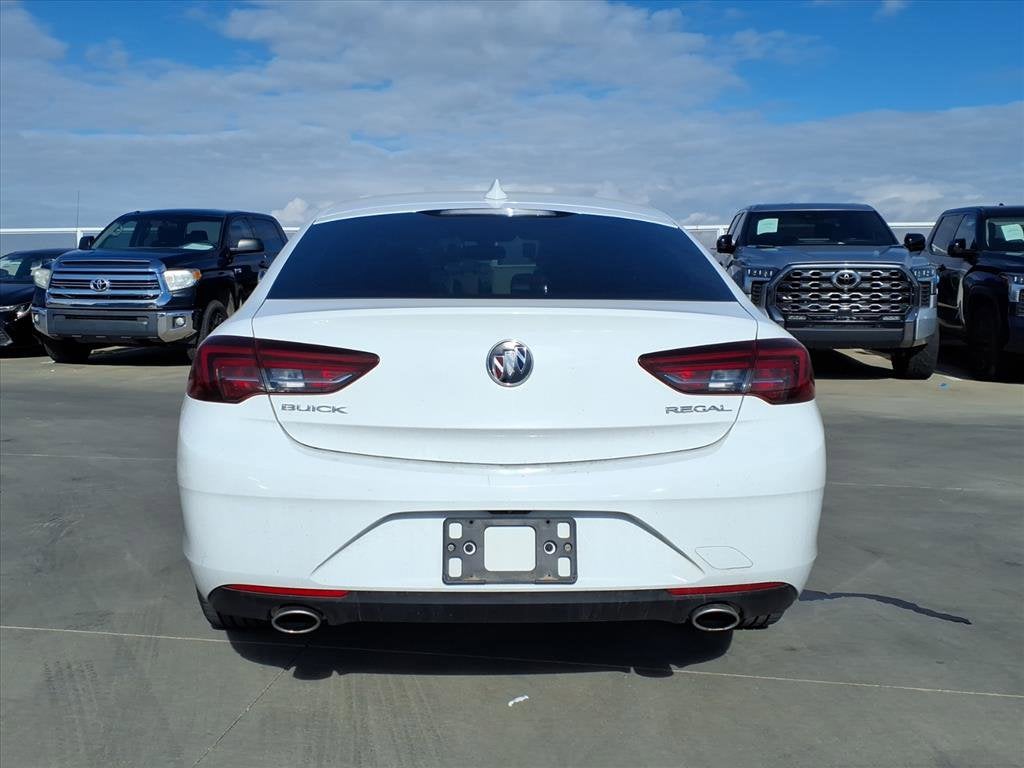 2018 Buick Regal Sportback Preferred