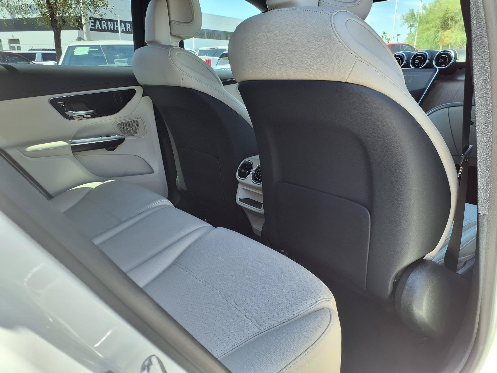 2024 Mercedes-Benz GLC GLC 300