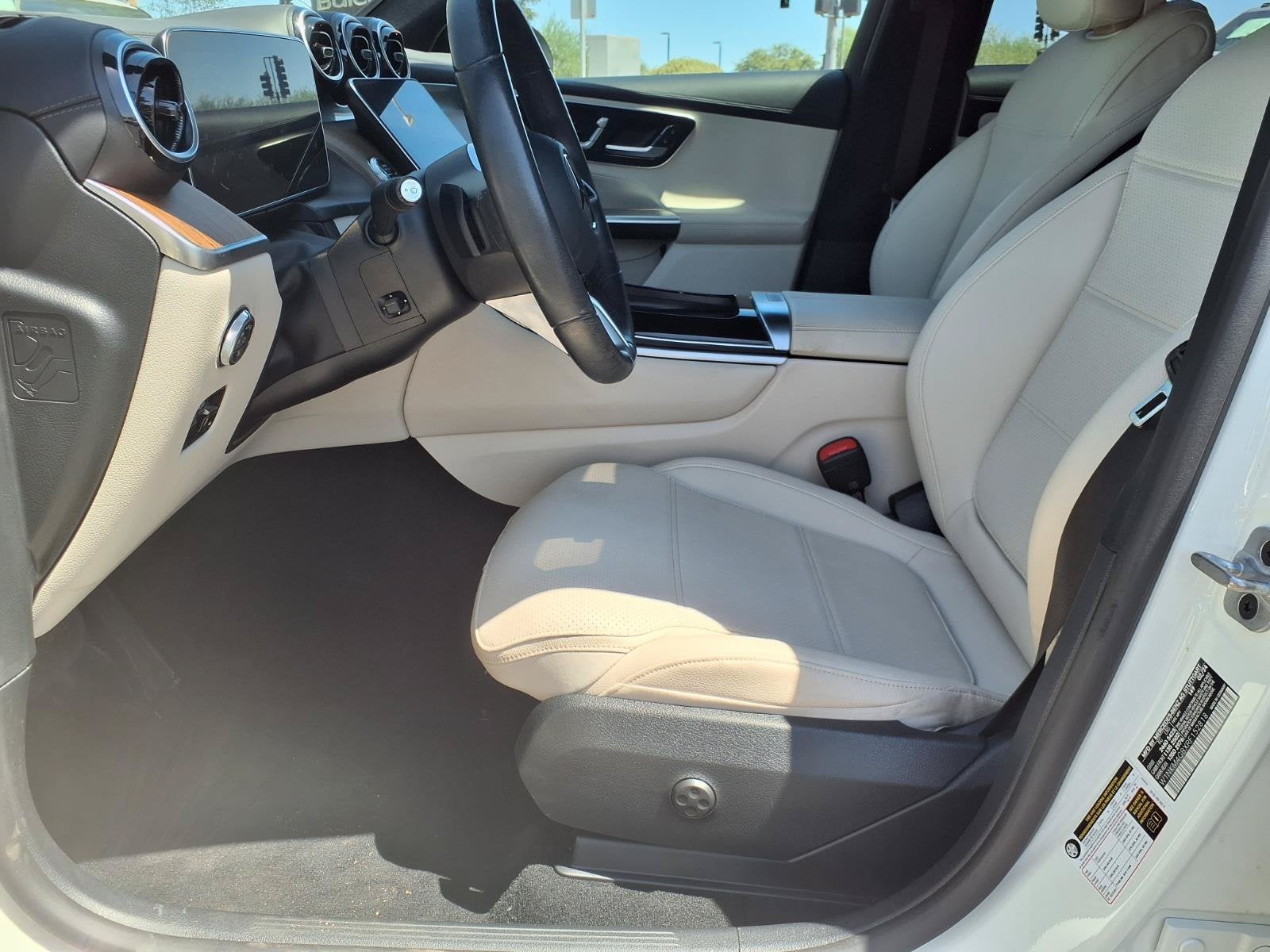 2024 Mercedes-Benz GLC GLC 300