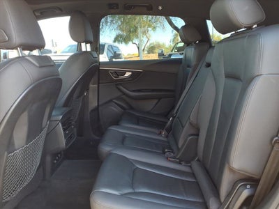 2020 Audi Q7 Premium