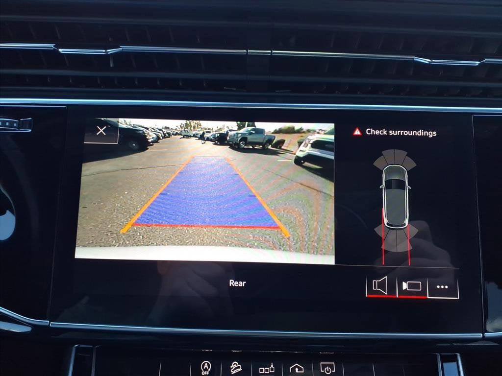 2020 Audi Q7 Premium