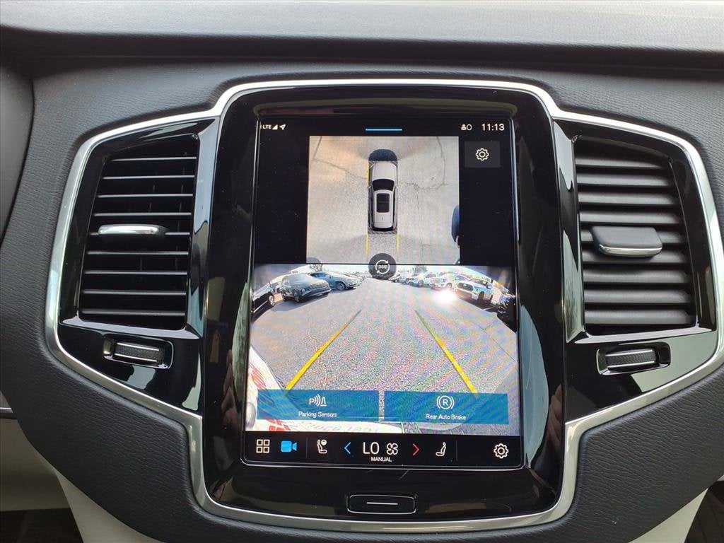 2025 Volvo XC90 Plug-In Hybrid Plus