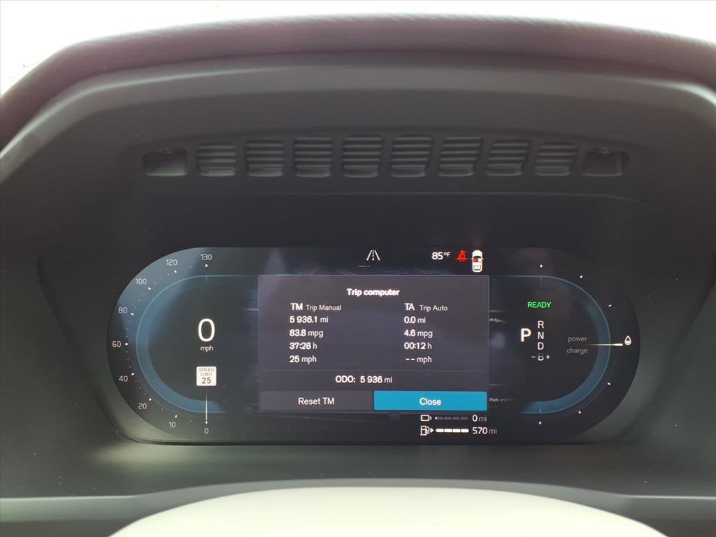 2025 Volvo XC90 Plug-In Hybrid Plus