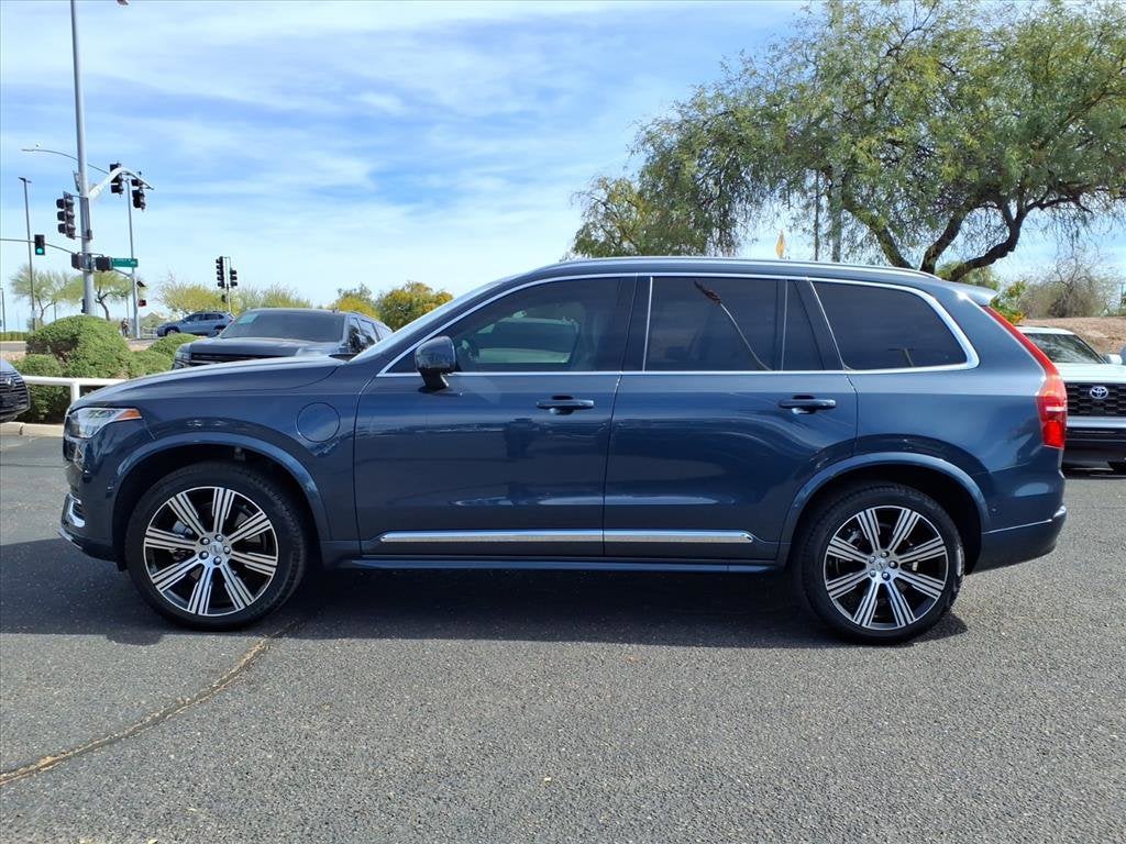 2025 Volvo XC90 Plug-In Hybrid Plus