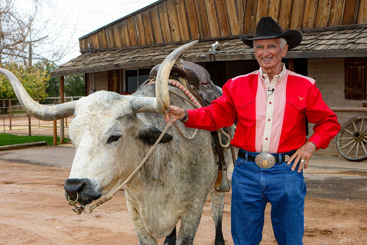 EARNHARDT HISTORY | Earnhardt Buick GMC in MESA AZ